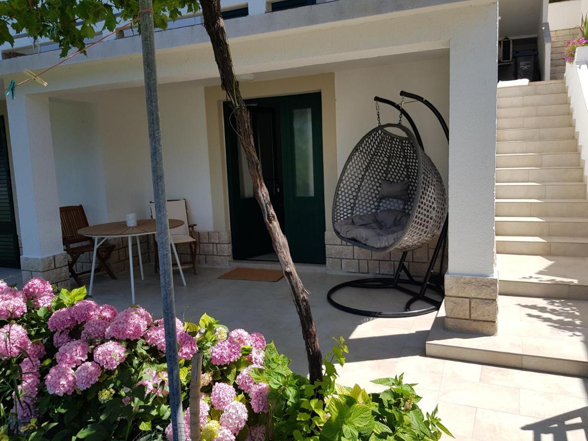 House Niva Apartment Supetarska Draga Exterior foto